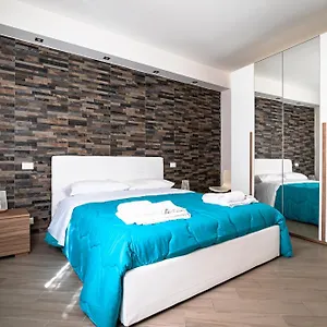  Casa vacanze U Ventu Che Tira Casa Centro Storico Vicino Porto Wi Fi Italia