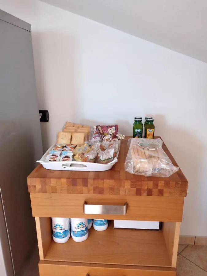 Apartment La Casetta Sui Colli Perarolo Italy